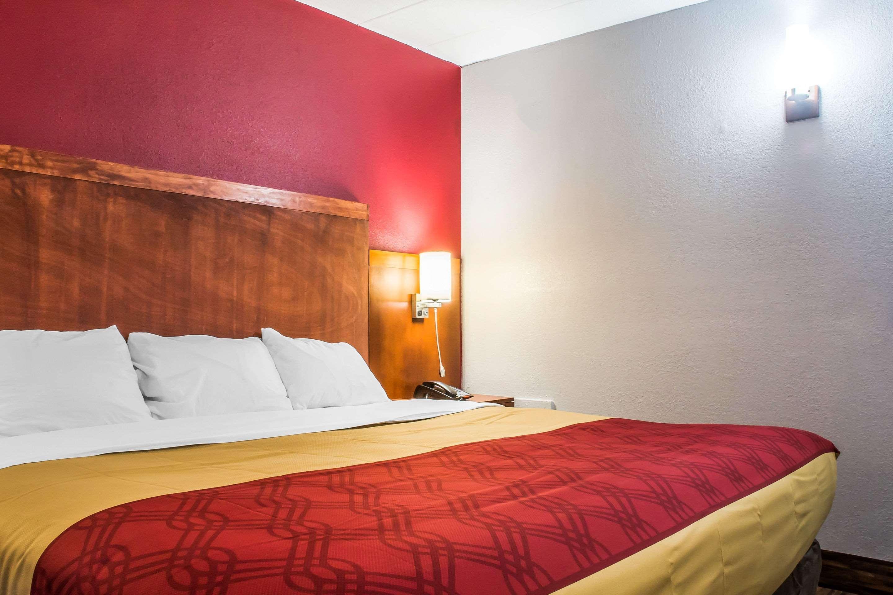 Econo Lodge Brockport Zewnętrze zdjęcie