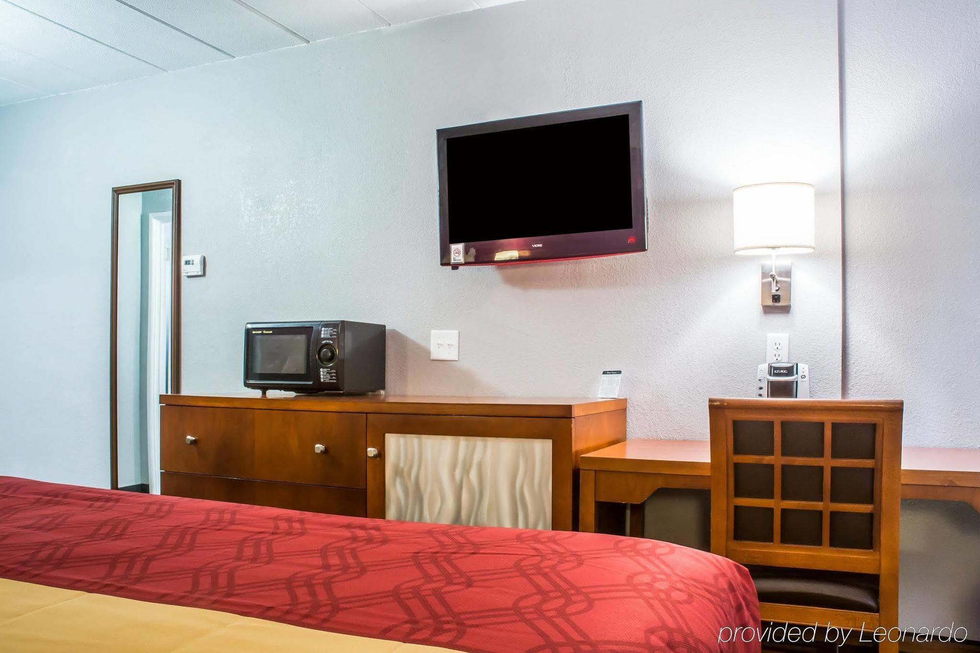 Econo Lodge Brockport Zewnętrze zdjęcie